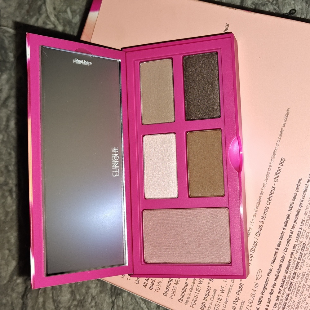 Clinique Eyeshadow Palette - Rose and Cocoa Hues